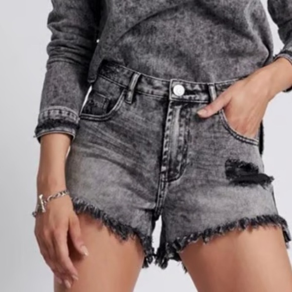 One Teaspoon Shorts Black Acid Wash Jean - Picture 1 of 15